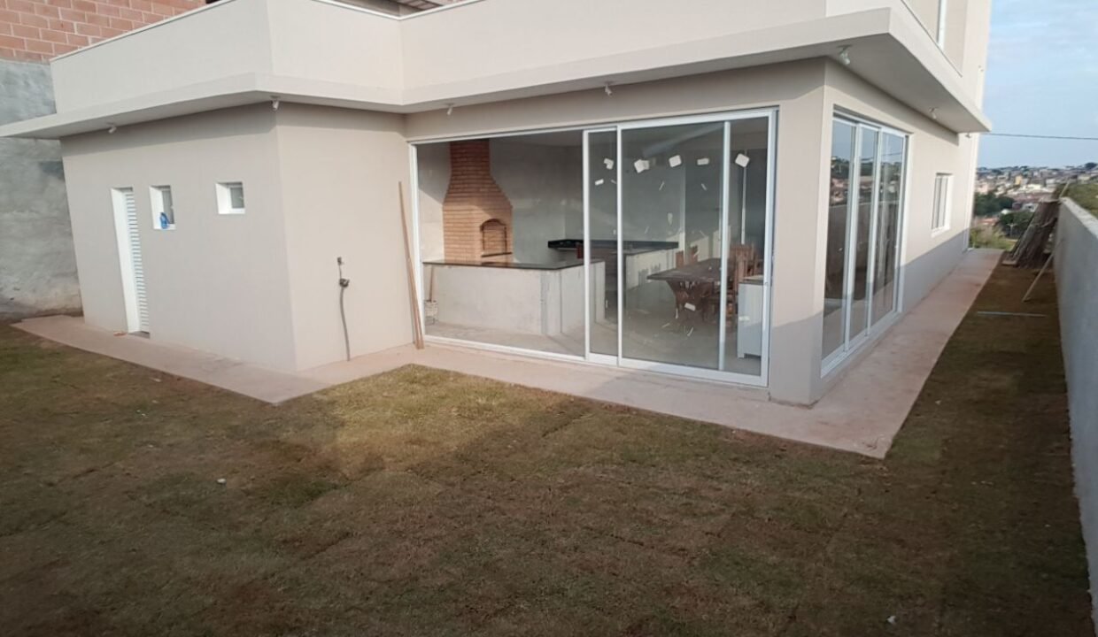 WhatsApp Image 2018-05-03 at 00.18.50(1)