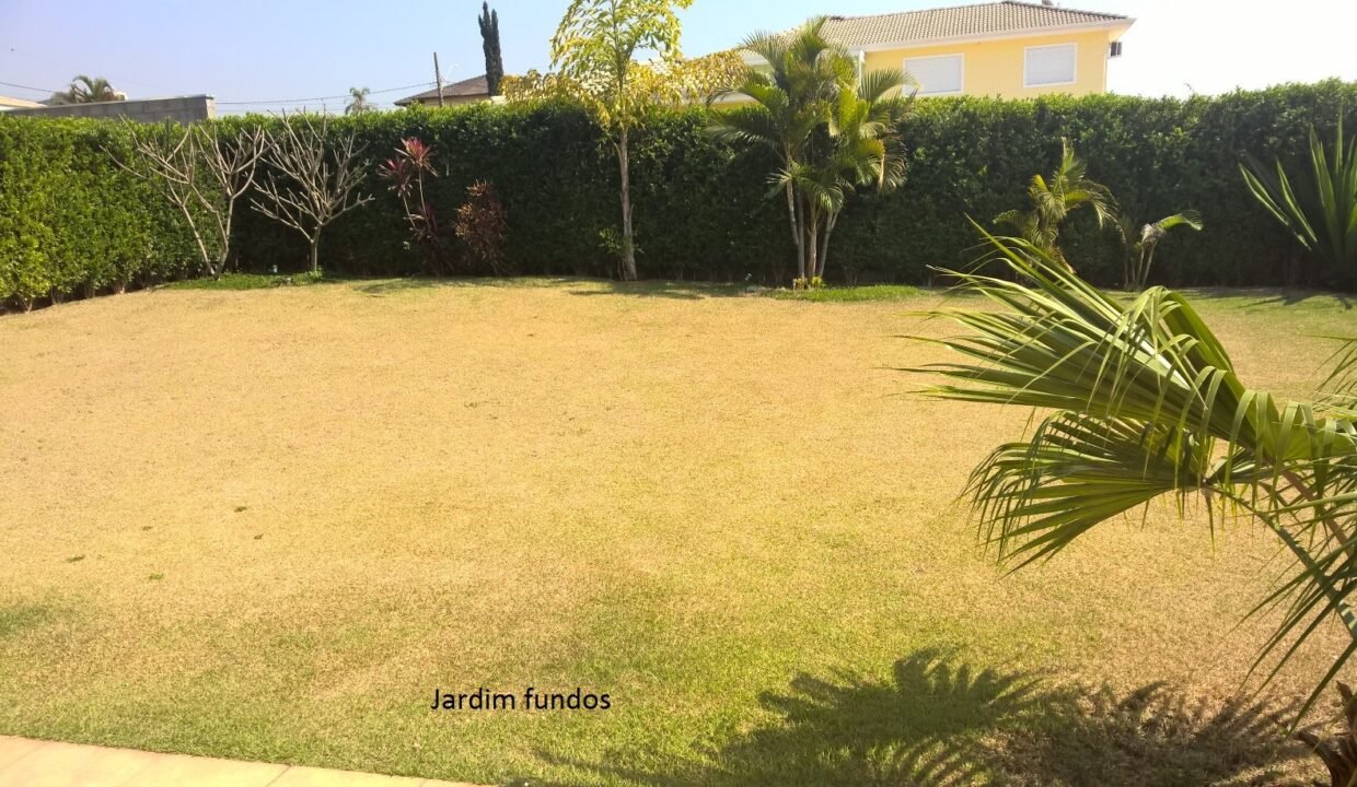 17 Jardim fundos