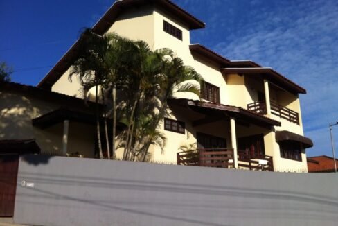 imovel_caxambu_handell_1