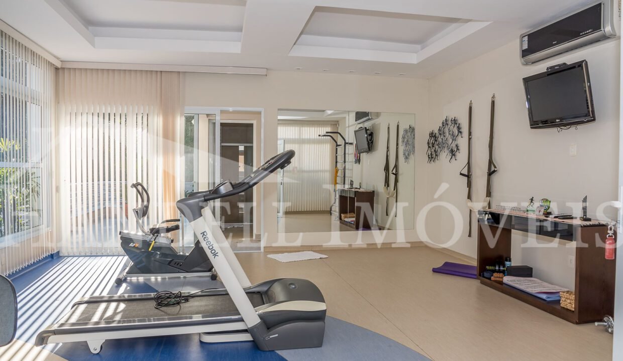 Linda Casa em Condomínio Fechado-15