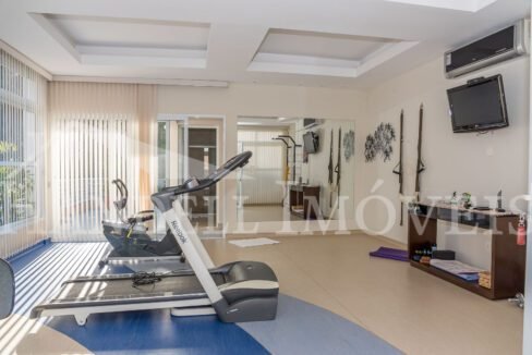 Linda Casa em Condomínio Fechado-15