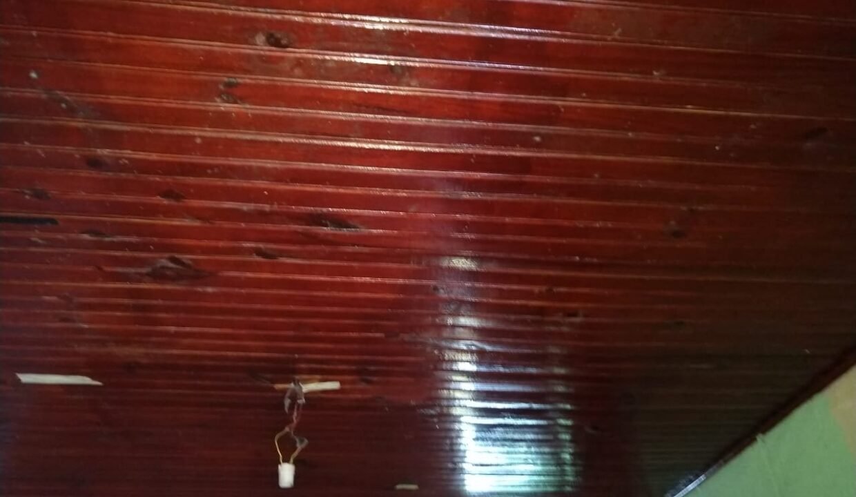 Terreno com 3 Casas Centro Itupeva4