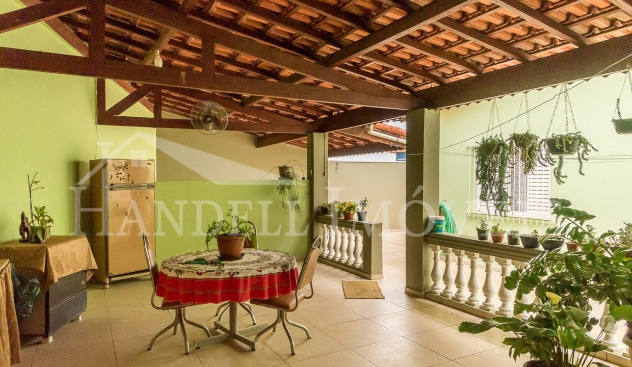 casa_area_central_itupeva_handell_imoveis-24