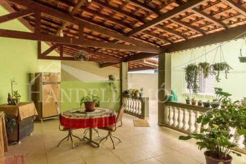 casa_area_central_itupeva_handell_imoveis-24