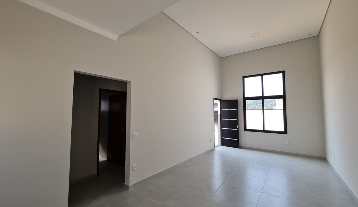 Casa recém construída à venda em Itupeva 6