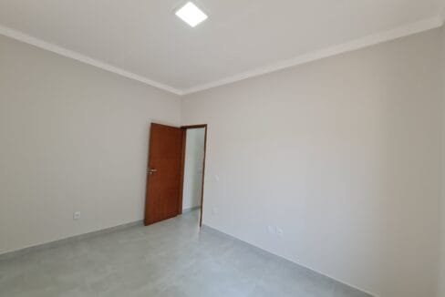 Casa recém construída à venda em Itupeva 9