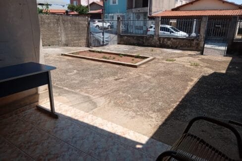 Casa térrea com 3 dormitórios à venda no centro de Itupeva - 1
